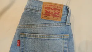 Jeans thumbnail 2