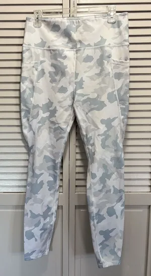 Just Fab Camo Ankle Leggings Size XL High Rise Activewear Pockets Cream/Gray EUC thumbnail 1