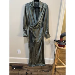 Xscape "EMERY" SATIN LONG SLEEVE COLLARED DRESS Size 8 Green thumbnail 5