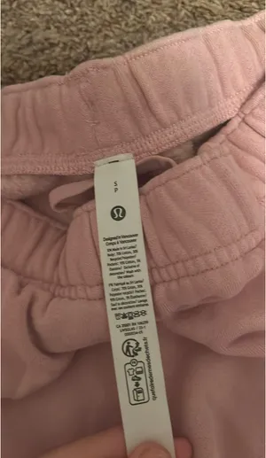 Lululemon Scuba Joggers High-Rise thumbnail 3