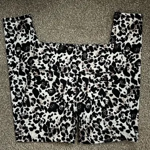 Balance Collection aka Marika High Rise Tummy Control Legging Sz L Leopard Print thumbnail 8