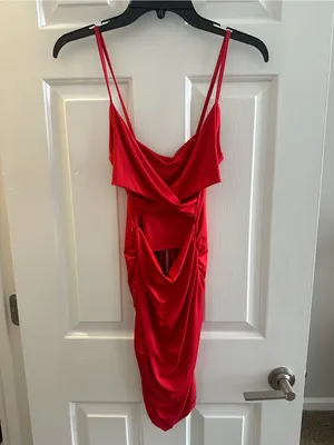Amazon Red Cutout Bodycon Mini Dress thumbnail 3