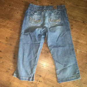 BKE distressed cropped 32 jeans thumbnail 4