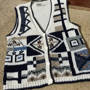 Huntington Ridge Vtg Boho Hand Knit Sweater Vest Womens M White Navy Patchwork thumbnail 5