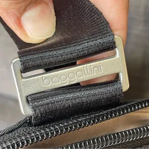 Baggallini crossbody bag thumbnail 3