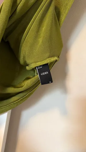 Cider Mockneck crop top thumbnail 4