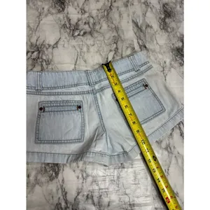 Old Navy Y2K 100% Cotton Ultra Low Rise Light Blue Denim Jean Shorts size 4 thumbnail 3
