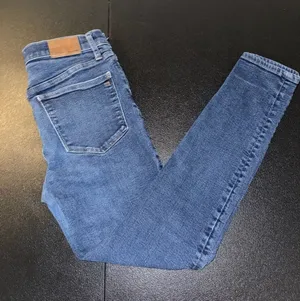 Madewell 9" Mid-Rise Skinny Jeans-28 thumbnail 1