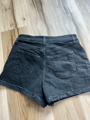 Black Jean shorts Size 4 thumbnail 4