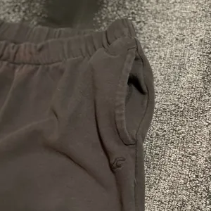 Womens large Hollister Co. Dark Grey Ultra-High Rise Fleece Dad Joggers thumbnail 7