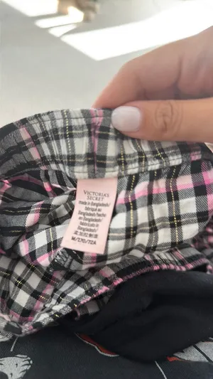 Victorias Secret Pajama Set thumbnail 4