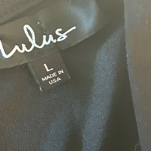 Lulu's Black Deep V Bodycon Sleeveless Sheath Midi Dress size Large fitted thumbnail 6