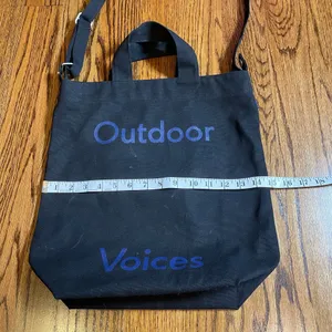 Outdoor Voices x Baggu Black Canvas Duck Bag Crossbody Totebag thumbnail 6