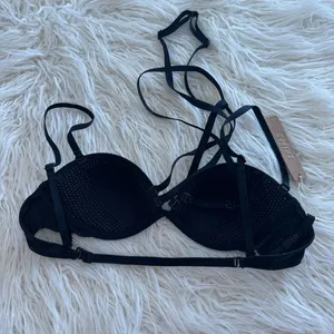 Skims Multi Way Underwire Bra Onyx Size 32B thumbnail 5