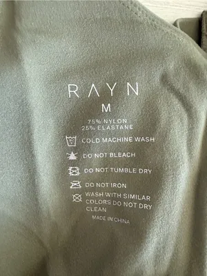 RAYN Crop Tank Top Medium Green NWT thumbnail 6
