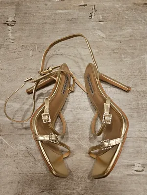 💕STEVE MADDEN💕 Dale Gold Rhinestone Sandal Heels 8 NWT thumbnail 7