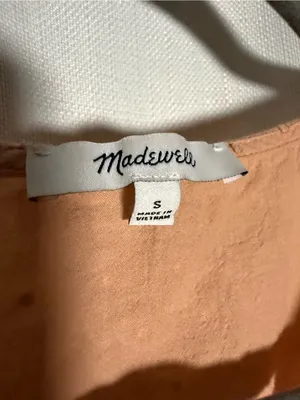 Madewell Rhyme Button Front Swiss Dot Top in Antique Coral Size Small thumbnail 4