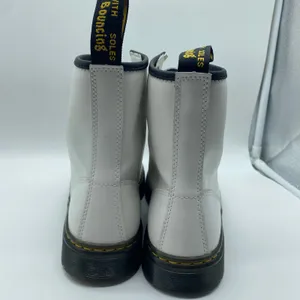 Dr. Martens White Zavala Combat Boots Moto Grunge Leather Lace-Up Women's size 9 thumbnail 4