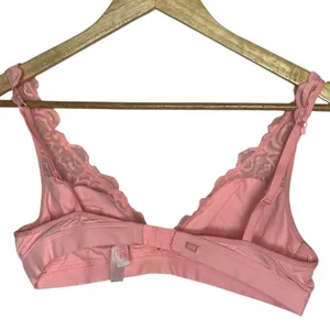Victoria's Secret Pink Women's Medium Bralette Lace Plunge Pink Floral Feminine‎ thumbnail 3
