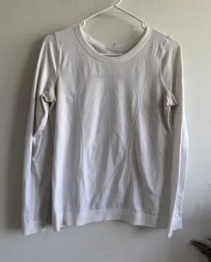 Lululemon Swiftly Tech Long Sleeve Crew Striped White Grey Women Size 6 thumbnail 1