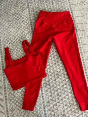 Abercrombie Athletics YBP Workout Set thumbnail 2