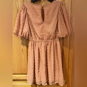 La Femme Pink Swiss Dot V-Neck Short Sleeve‎ Flowy Lined Mini Dress Size Small thumbnail 6