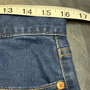 Levi's Women's Straight Wedgie Fit Jeans button fly in Dark Blue Wash NWT 31 thumbnail 11