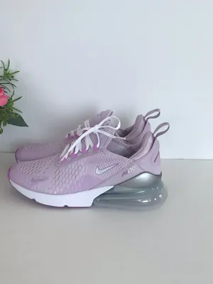 Nike Air Max 270 thumbnail 5