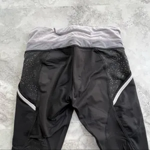 Lululemon 6 Run a‎ Marathon Crop Workout Pants thumbnail 4