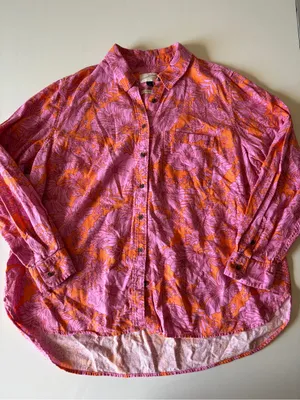 Universal Thread Orange & Pink Floral LS Relaxed Fit Button Up Shirt Women’s XXL thumbnail 3