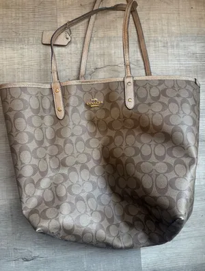 Coach Reversible Signature Canvas Metallic Rose Gold City Tote Bag thumbnail 1