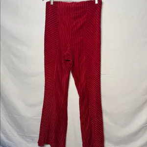 NWOT Free People slim pull on velvet feel flare bottom dark red pants sz Lg thumbnail 5
