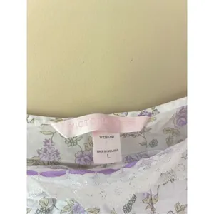victoria’s secret tank thumbnail 2