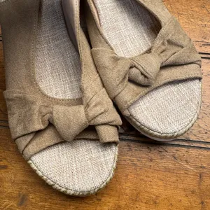 Womens Tan Suede Espadrille Wedge Sandals Bow Slingback Buckle Size 41‎ thumbnail 4