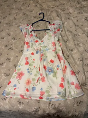 Old navy maternity floral blouse thumbnail 2