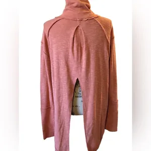 We The Free Split Back Turtleneck, Peach, Size M (oversized) thumbnail 3