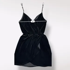 Abercrombie &‎ Fitch Black Velvet V-Neck Faux Wrap Mini Dress Size M Classic thumbnail 3