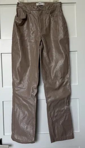 Abercrombie & Fitch 90s Straight Ultra High Rise Leather Pants thumbnail 3