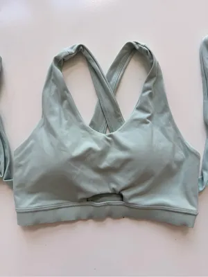 Gymshark Poise Wrap Around Sports Bra Size Small thumbnail 3