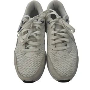 Nike Air Max‎ Lightweight Athletic Women Size 6.5 White Sneakers DM9538 101 thumbnail 4