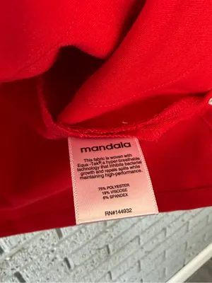 Mandala 6 Pocket Scrub Top Bright Red Women’s Size Medium thumbnail 6