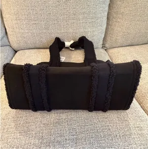 Lululemon Boxy Tote Bag 10L Faux Shearling Trims black sold out online NWT thumbnail 9