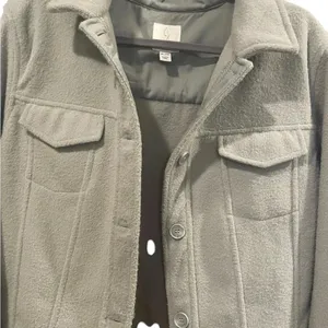 🪶‎ Joie Fuzzy Fleece Shacket 💚 Sage Green Trucker Jacket XL 🪶 thumbnail 2