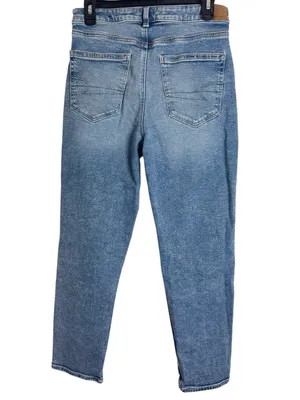 American Eagle Strigid Distressed Ripped Knees Mom Jeans Light Wash size 6 Short thumbnail 3