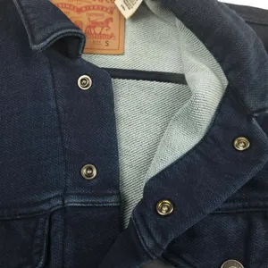 Levi’s Original Trucker Jacket Women’s Small Dark Wash Denim Button Front Stretc thumbnail 5