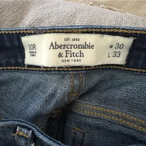 Abercrombie & Fitch The A&F Boot Dark Wash Jeans 10R W30‎ L33 Bootcut Flare thumbnail 4