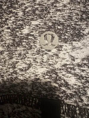 Lululemon Define Jacket Size 8 - Heathered Black/White Jacquard - Like New thumbnail 6