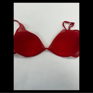 Victoria's Secret Incredible by VS Padded‎ Plunge Bra Red Size 32D thumbnail 6