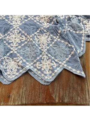 Kindred Boho Embroidered Eyelet Lace Bell Sleeve Top Blue Scalloped Hem Size M thumbnail 5
