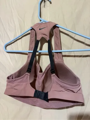 Nike bra thumbnail 2